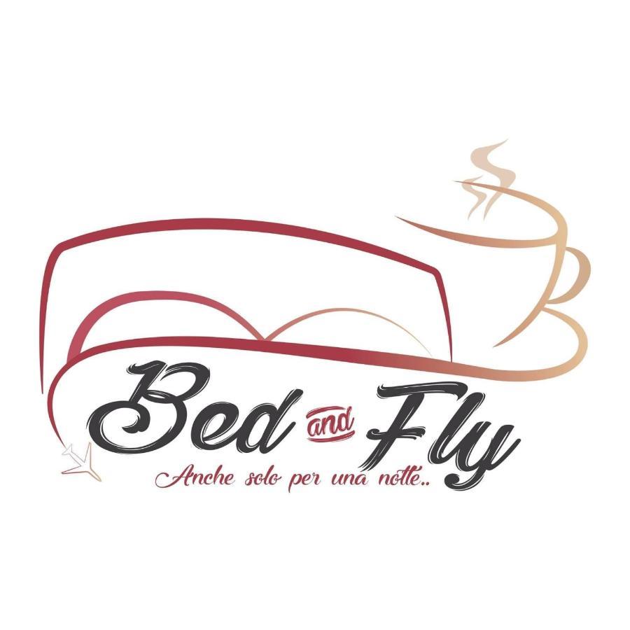 ホテル Bedandfly ナポリ エクステリア 写真